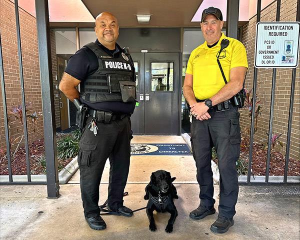 Eisenhower Elementary welcomed River, alongside Officer Dan Sosa-Jones, K-9 Officer from Pinellas County School Police! Thank you to SSO Cavota for helping in assisting with the training of River! 